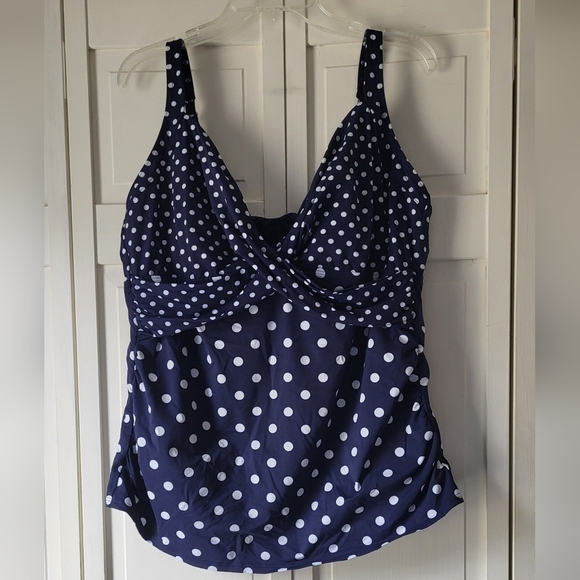 Lands’ End Chlorine Resistant Underwire SwimTankini Top Size 18 - Picture 3 of 14